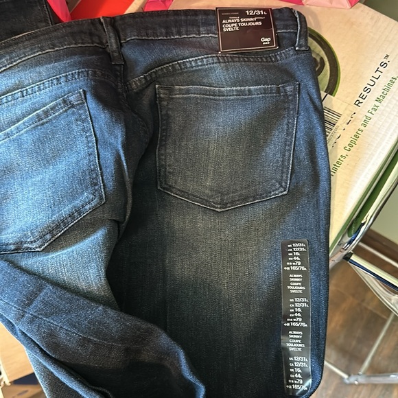 Gap jeans🎀 - Picture 3 of 4